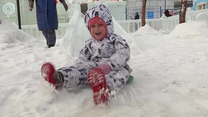 На Михайловской набережной открыли ледовый городок | Новости ОТС | 31.12.2020