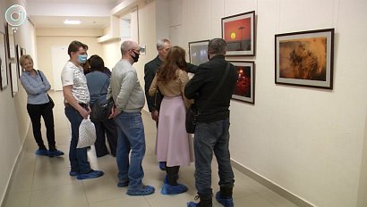 Мегаполис без людей. В Новосибирском художественном музее открылась фотовыставка Павла Мирошникова