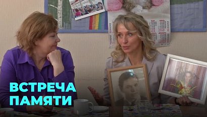 Участницы женского клуба «Улыбка» вспомнили своих мам и рассказали истории их жизни