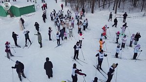 Блины и лыжная гонка: как в этом году прошли традиционные соревнования облбольницы