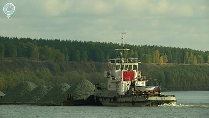 В Оби зафиксировали рекордно низкий уровень воды. Как перевозчики будут решать проблему маловодья?