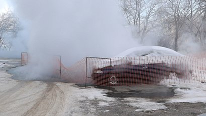 Коммунальная авария на правом берегу: кадры с места происшествия