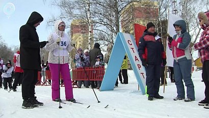 Сотрудники областной больницы провели спортивный праздник "Гонка Красных носов 2021"