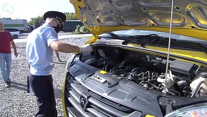 Техническое состояние школьных автобусов проверяют в Новосибирске