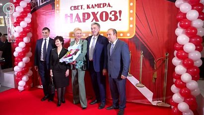 НГУЭУ отметил 55-летний юбилей