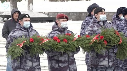 В Новосибирске прошла торжественная церемония развода подразделений Росгвардии