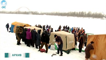 Окунутся с головой в ледяную и святую воду. Меньше недели остаётся до обряда крещенских купаний